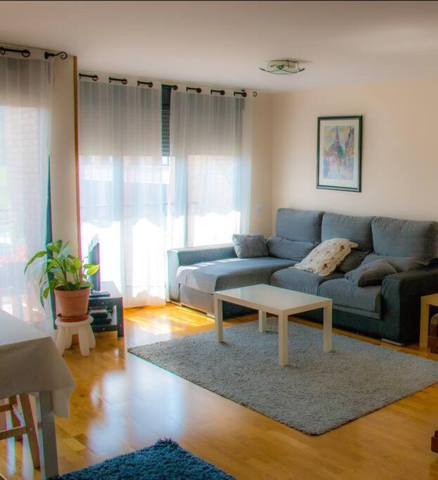 Piso Con Vistas En Urbanizacion Con Piscina 산탄데르 외부 사진